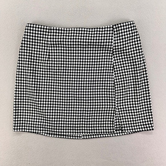 Wild Fable Mini Skirt Womens 16 Gingham Black and White Cottage Y2K - Picture 1 of 9